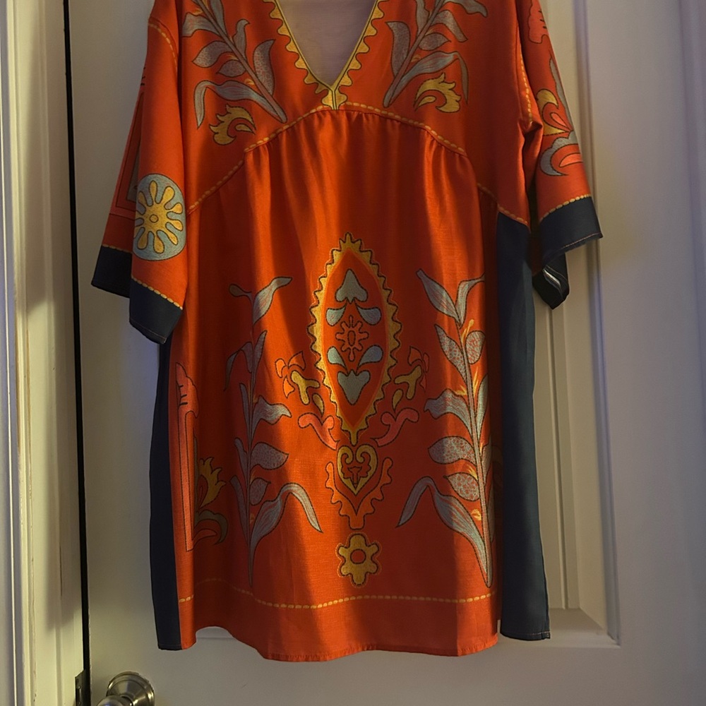Trendy Boutique Orange and Navy Tunic